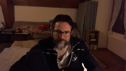 Snapshot of supersquirrel81 chatting on 18, 10, 2025 supersquirrel81 online show from 18, 10, 2025