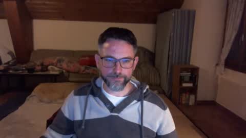 Snapshot of supersquirrel81 chatting on 24, 10, 2025 supersquirrel81 online show from 24, 10, 2025