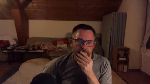 supersquirrel81 online show from 22, 11, 2025