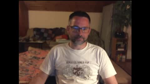 supersquirrel81 online show from 12, 4, 2026