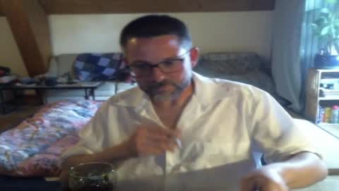 Snapshot of supersquirrel81 chatting on 19, 5, 2026 supersquirrel81 online show from 19, 5, 2026