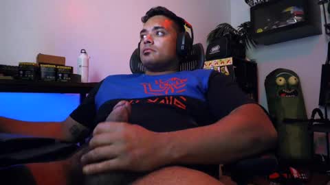 Snapshot of supertoaster69 chatting on 14, 4, 2026 supertoaster69 online show from 14, 4, 2026