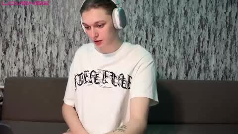 Snapshot of susan228 chatting on 6, 1, 2025 Vladiva online show from 6, 1, 2025