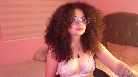 Snapshot of susan_bluee chatting on 7, 2, 2025 Susan online show from 7, 2, 2025