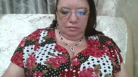 Snapshot of susanaahsun chatting on 15, 5, 2026 SusanaAhSun online show from 15, 5, 2026