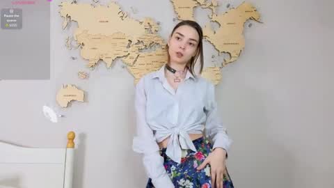 Snapshot of susannahtrojahn chatting on 1, 3, 2026 susannahtrojahn online show from 1, 3, 2026