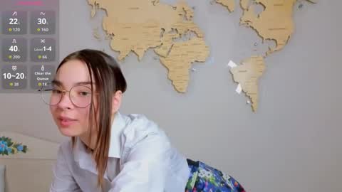 Snapshot of susannahtrojahn chatting on 9, 3, 2026 susannahtrojahn online show from 9, 3, 2026