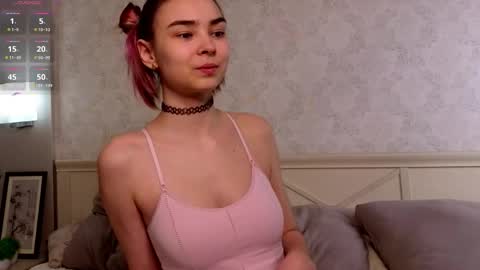 Snapshot of susannahtrojahn chatting on 15, 4, 2026 susannahtrojahn online show from 15, 4, 2026