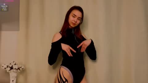 Snapshot of susannahtrojahn chatting on 19, 5, 2026 susannahtrojahn online show from 19, 5, 2026