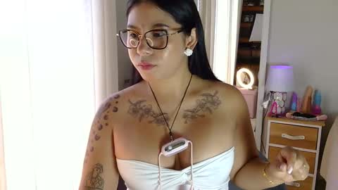 Snapshot of susiesunny chatting on 21, 5, 2026 susana online show from 21, 5, 2026
