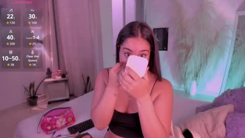 Snapshot of sussy_bell_ chatting on 25, 5, 2026 sussy_bell_ online show from 25, 5, 2026