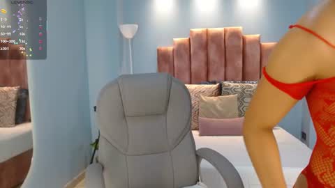 Snapshot of sussy_leon chatting on 24, 6, 2026 sussy leon online show from 24, 6, 2026