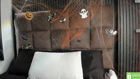 sussy_vixen online show from 24, 10, 2025