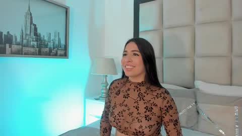 Snapshot of sussyfoxx_ chatting on 8, 3, 2026 sussyfoxx_ online show from 8, 3, 2026