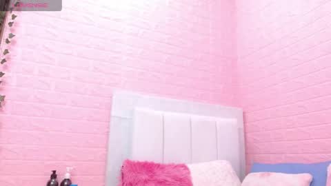 Snapshot of suzan_30 chatting on 19, 4, 2026 suzan_30 online show from 19, 4, 2026
