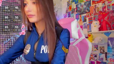 Snapshot of suzane_martin chatting on 18, 1, 2026 Hey Im Suzane online show from 18, 1, 2026