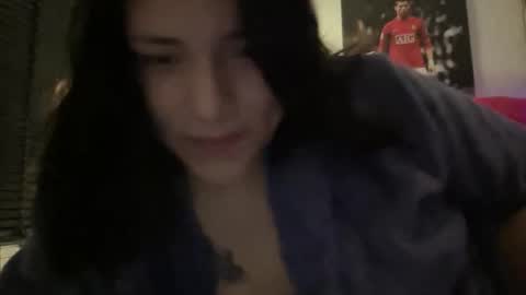 Snapshot of suzyishellawet chatting on 17, 1, 2026 Suzy online show from 17, 1, 2026