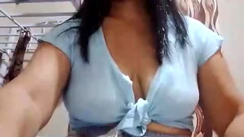 suzzie_hot online show from 30, 10, 2025