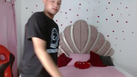 Snapshot of sven_fox723 chatting on 24, 5, 2026 Sven online show from 24, 5, 2026