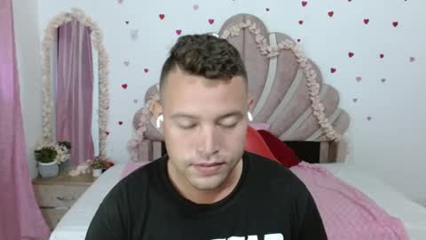 Snapshot of sven_fox723 chatting on 28, 5, 2026 Sven online show from 28, 5, 2026