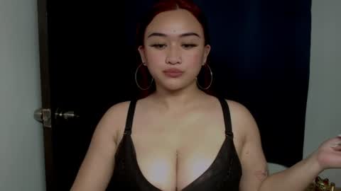 Snapshot of sw33tgirl_moaner chatting on 21, 7, 2026 Angelic Baby online show from 21, 7, 2026