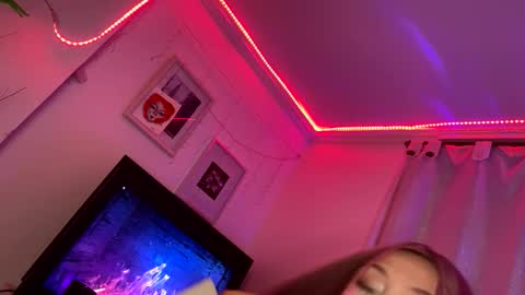 Snapshot of sweeetbabyy22 chatting on 2, 3, 2026 Valeria online show from 2, 3, 2026