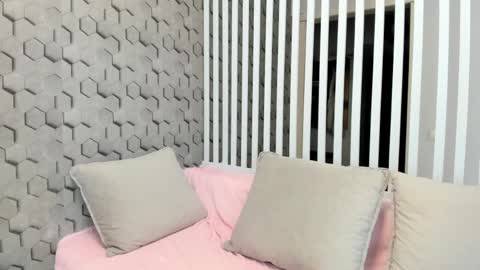 Snapshot of sweeety_peach chatting on 25, 5, 2026 sweeety_peach online show from 25, 5, 2026