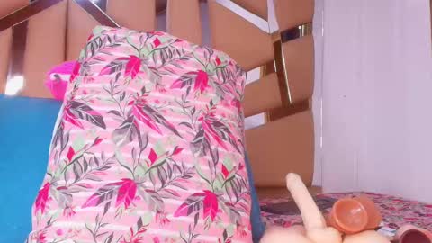 Debora  online show from 14, 9, 2025