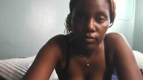 Snapshot of sweet69berry chatting on 29, 11, 2025 sweet69berry online show from 29, 11, 2025