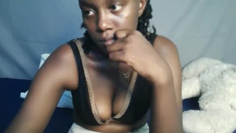 Snapshot of sweet69berry chatting on 18, 12, 2025 sweet69berry online show from 18, 12, 2025