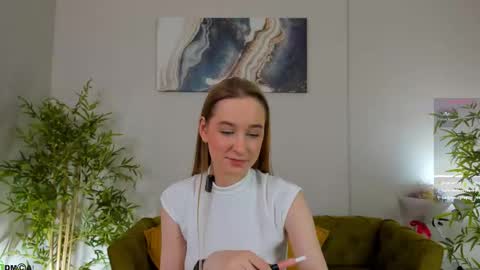 Monica  GTM 3MoTuWeFrSa 500pm-1000pm  online show from 2, 3, 2026