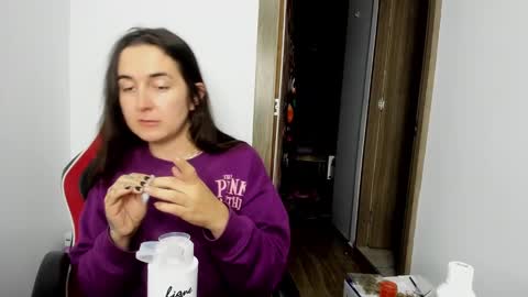 Snapshot of sweet__suck69bitch chatting on 2, 2, 2025 sweet__suck69bitch online show from 2, 2, 2025