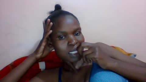 Snapshot of sweet_adora chatting on 7, 2, 2025 sweet_adora online show from 7, 2, 2025