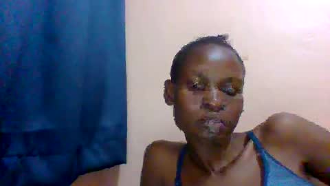 Snapshot of sweet_adora chatting on 8, 2, 2025 sweet_adora online show from 8, 2, 2025