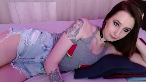 Alice online show from 4, 2, 2025