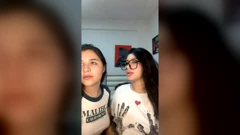 Snapshot of sweet_and_rous chatting on 6, 7, 2026 sweet_and_rous online show from 6, 7, 2026
