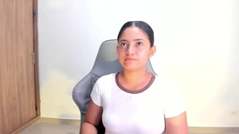 Asheley online show from 1, 3, 2026