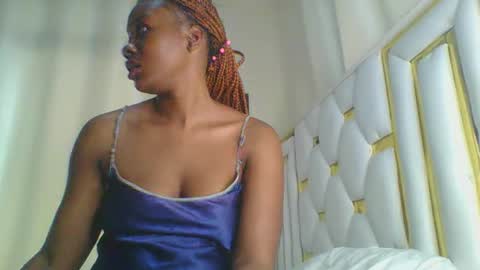 Lavie online show from 8, 12, 2024