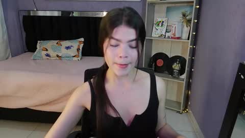 Candy online show from 27, 11, 2025