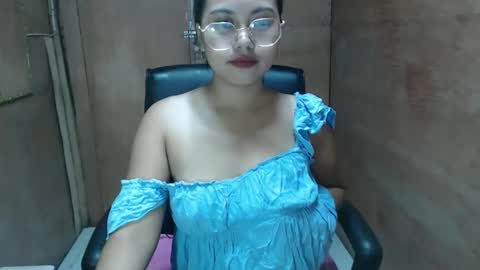 sweet_czylle online show from 21, 3, 2026