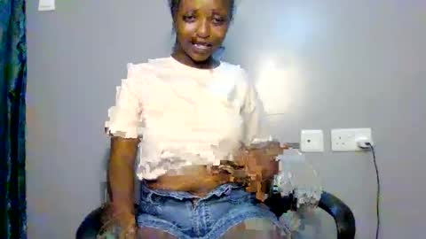 Snapshot of sweet_ebony001 chatting on 21, 3, 2026 sweet_ebony001 online show from 21, 3, 2026