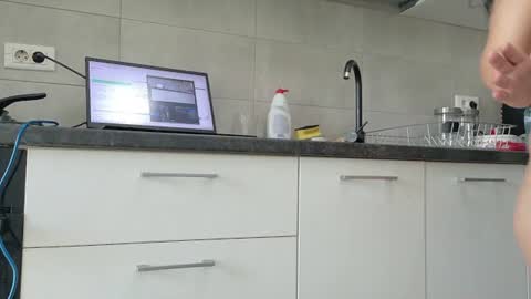 Snapshot of sweet_ella chatting on 31, 7, 2026 online show from 31, 7, 2026