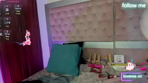  emmili  online show from 31, 3, 2026