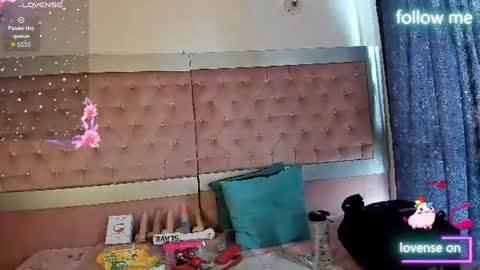 Snapshot of sweet_emmili chatting on 10, 6, 2026 emmili online show from 10, 6, 2026
