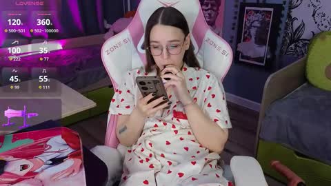 Alice online show from 15, 11, 2025