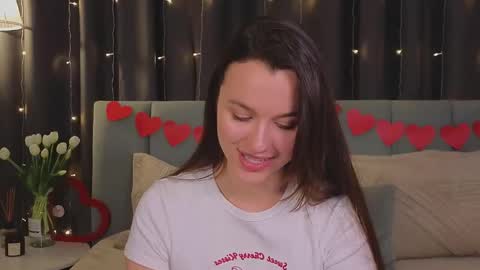 Snapshot of sweet_haeven chatting on 16, 2, 2025 Im Mia.LOVELY PATTERNS 100  120  160  200 my toy buzzes from 2 tip online show from 16, 2, 2025