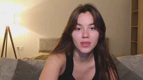 Snapshot of sweet_haeven chatting on 10, 10, 2025 Im Mia.LOVELY PATTERNS 100  120  160  200 my toy buzzes from 2 tip online show from 10, 10, 2025