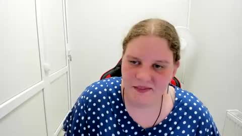 Snapshot of sweet_karla_la chatting on 7, 7, 2026 Karla online show from 7, 7, 2026