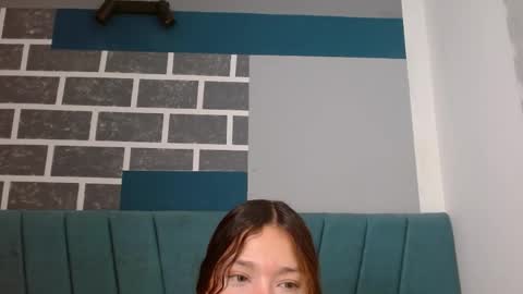 Snapshot of sweet_kitty_05 chatting on 6, 5, 2026 sweet_kitty_05 online show from 6, 5, 2026