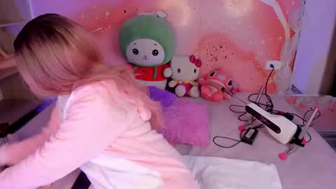 Lemarie online show from 21, 2, 2026